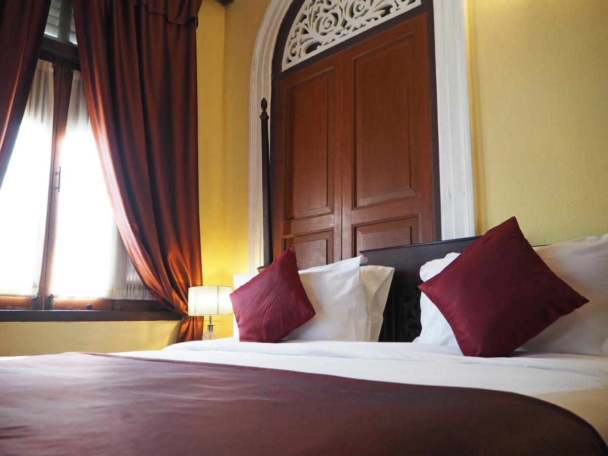 Khách sạn Praya Palazzo (adults Only) 4*